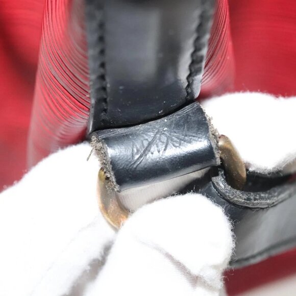 LOUIS VUITTON Epi Petit Noe Bag BiColor Black Red - Picture 9 of 15